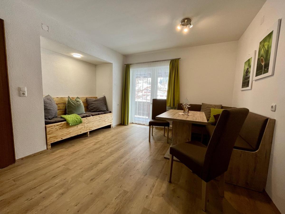 Ferienwohnung Wetterstein Lermoos Ngoại thất bức ảnh